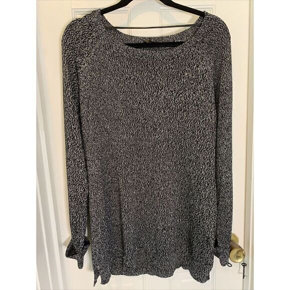 Cupio Womens Black Long Sleeve Round Neck Rayon Blend Long Sweater - Picture 1 of 4